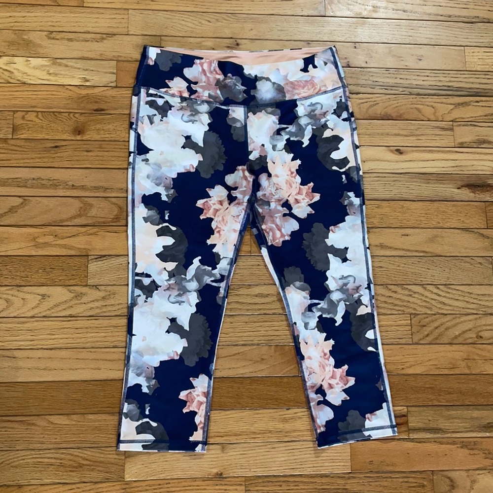 Workout capris